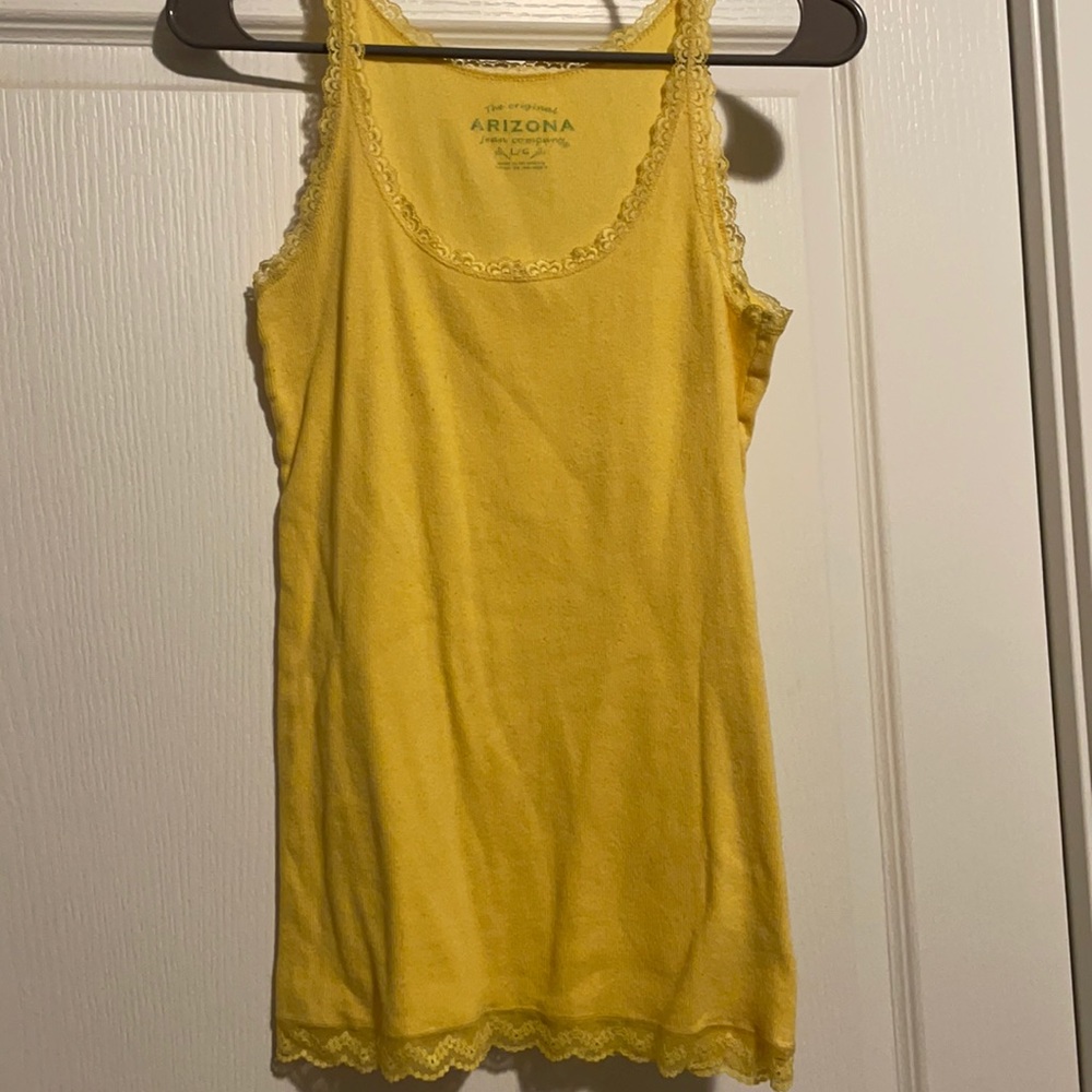 Yellow tank top with lace trim